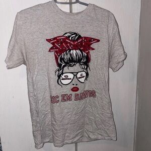 Georgia Bulldogs Women's Sic 'Em Dogs T-Shirt.